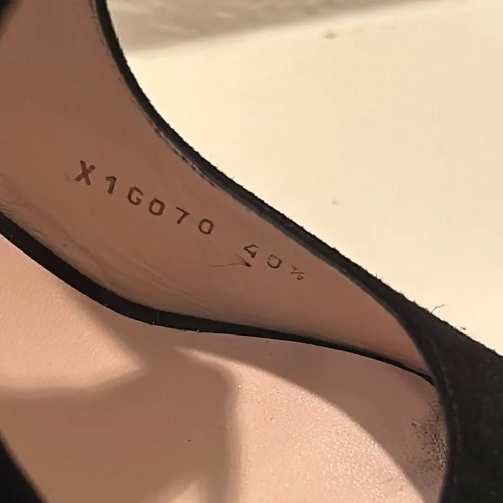 Giorgio Armani Women's 40.5 Black Suede Ankle Strap Cutout Pump Heels Evening
